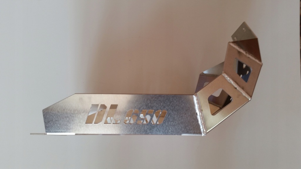 Suzuki DL 650 V-Strom Aluminium-Motorabdeckung Product image