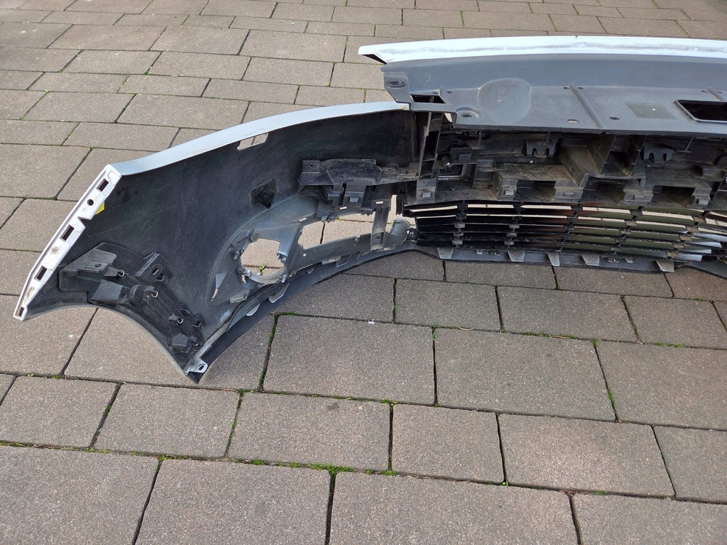 Renault Scenic III 1 Heben vordere Stoßstange unter PDC Spray Original 12-2013 Product image