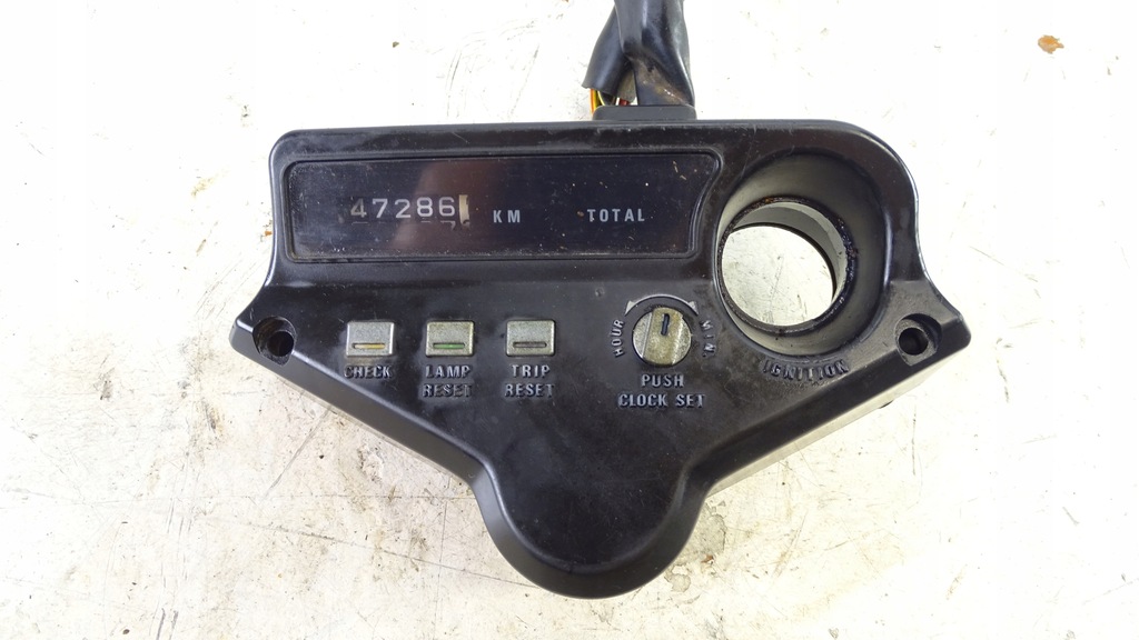 Honda Magna V45 Sabre 750C 750 C Konsole, Kontrollleuchten, Zähler Product image