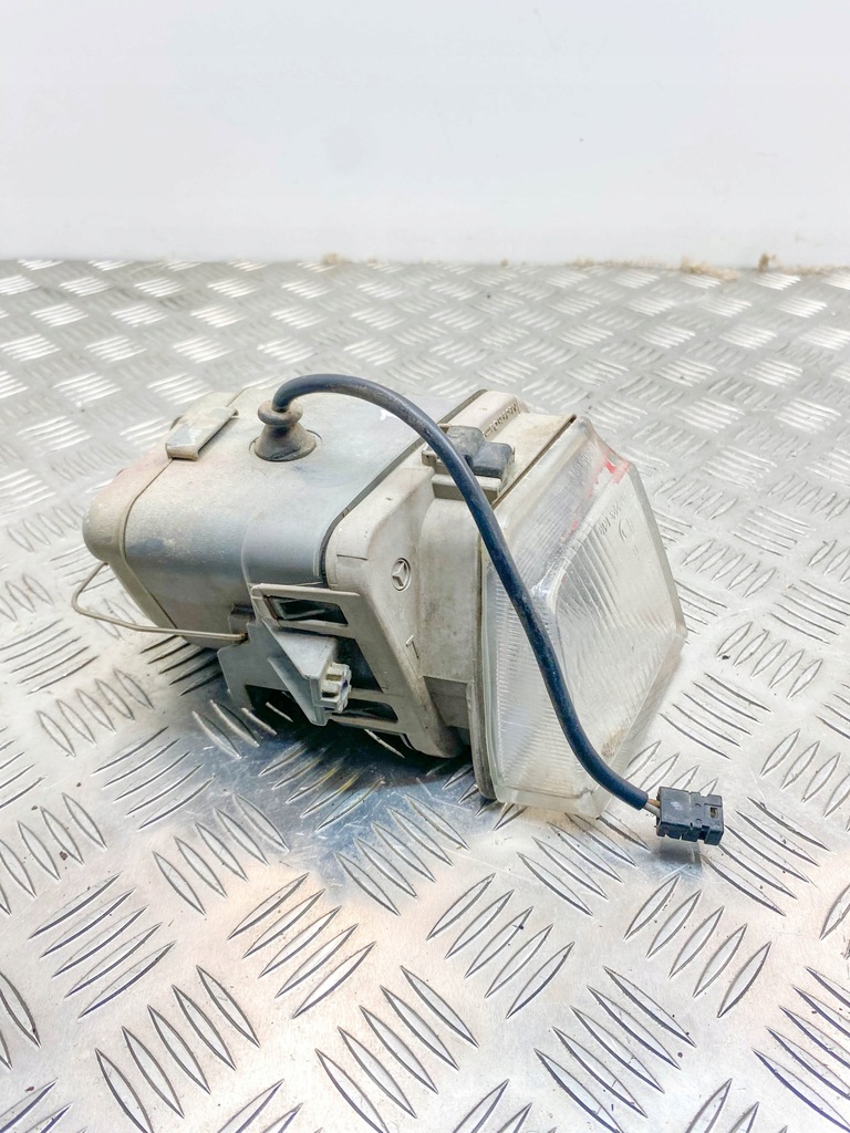 1305219028 MERCEDES-BENZ Halogenlampe, vorne links Product image