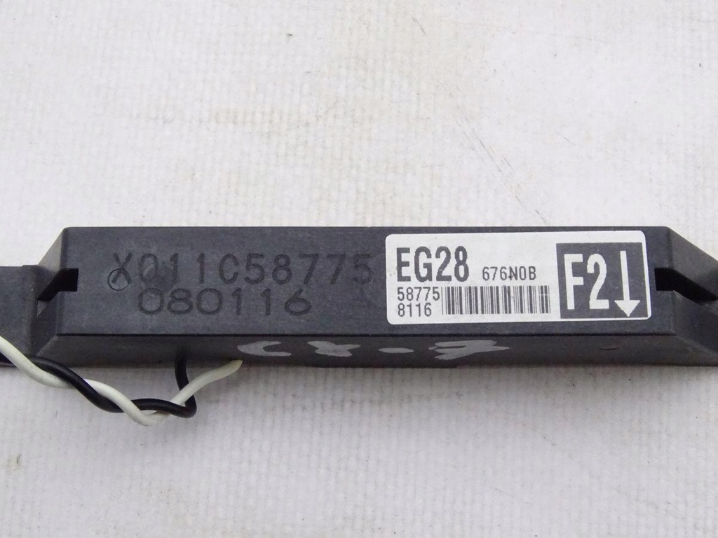 Mazda CX7 CX-7 06-12 Antennenverstärker X011C58775 EG28676N0B Product image