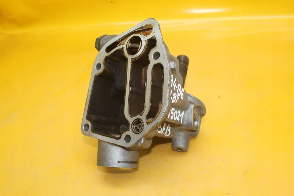 Ölfilterbasis Audi A4 B6 B7 SEAT SKODA 1.8 T 06A115417 Product image
