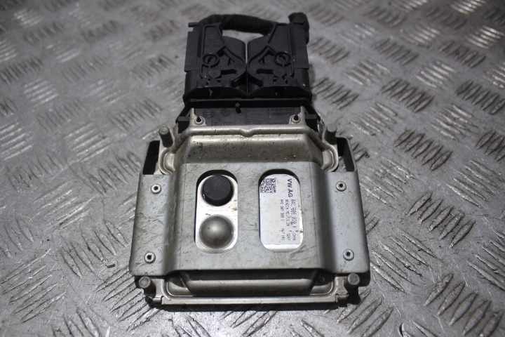 MOTOR-COMPUTER SKODA CITIGO 1.0 Product image