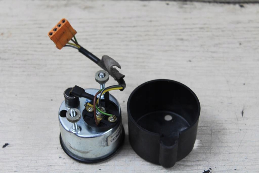 BMW K1100 LT UHR TANKANZEIGE 2305068 Product image