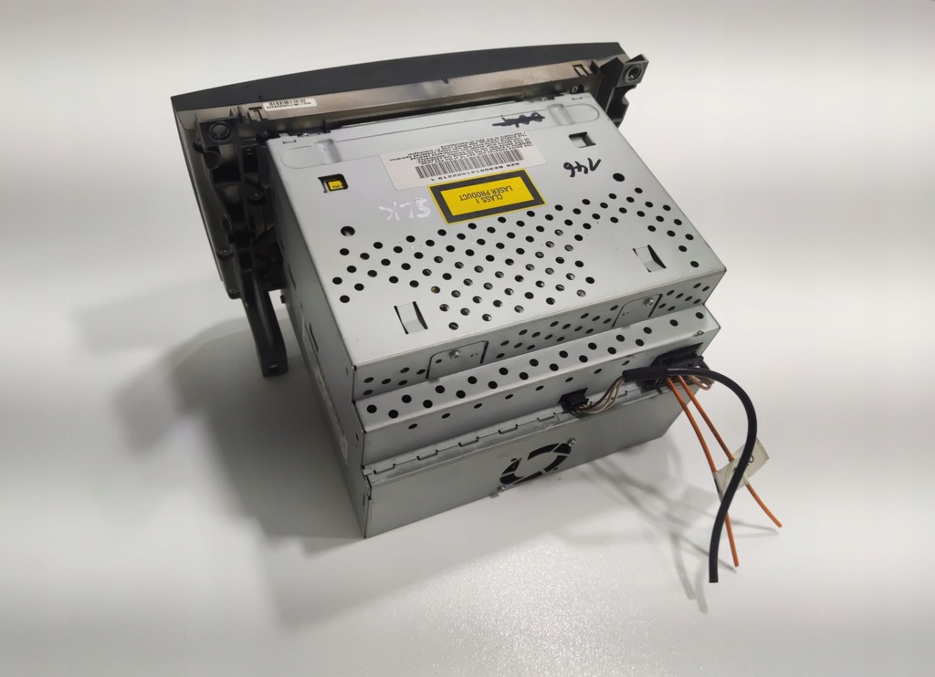 FABRIK-RADIO-NAVIGATION MERCEDES SLK II W171 R171 A1718202989 2004–2011 Product image