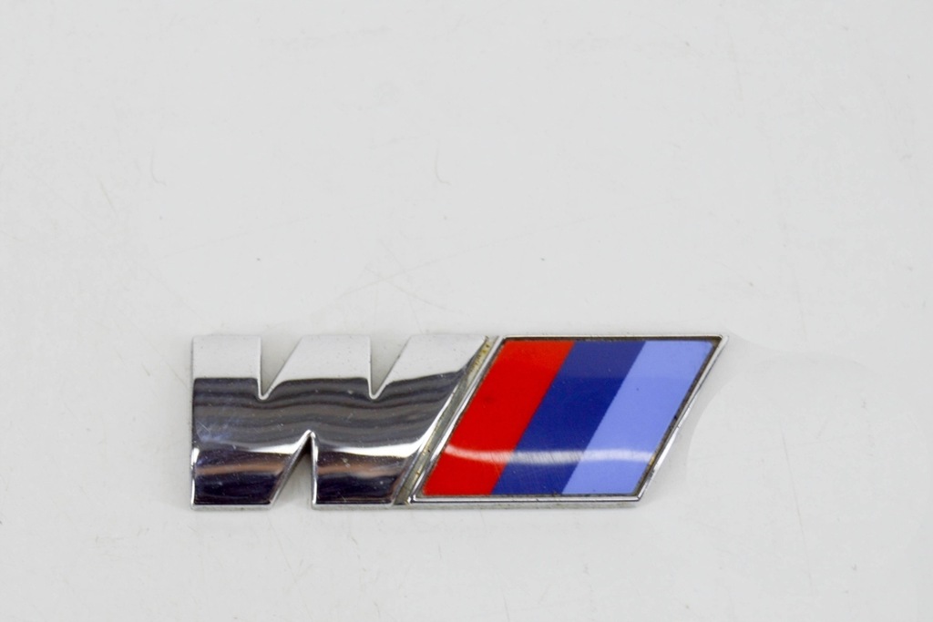 BMW X3 F25 Linker Flügel Herstellerplakette 8058882 2013 Product image