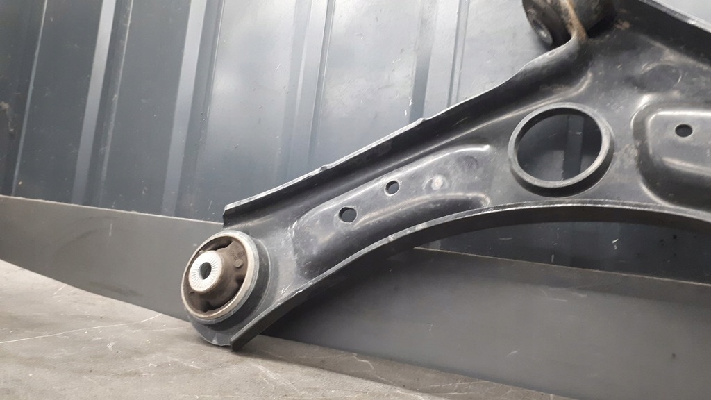 5R3407151b links akzeptieren Ford Tourneo Connect MK3 VW Caddy V Product image