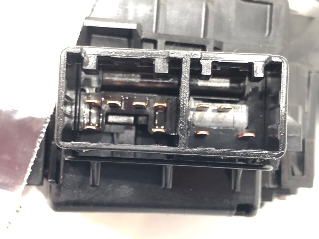 KOMBISCHALTER TOYOTA AURIS II 17F852 13-18 SCHALTER Product image