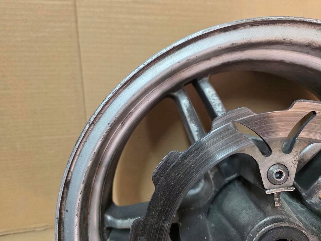 Suzuki Burgman An 650 02-12 in der Nähe des hinteren Randes Product image