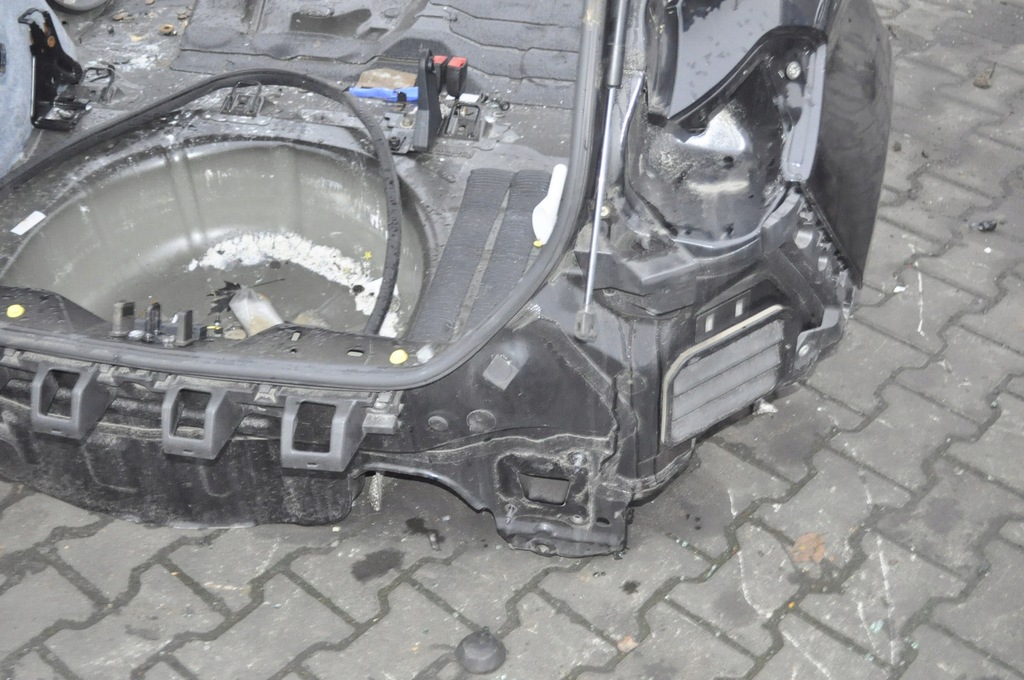 FORD FIESTA MK8 GESAMTER HINTERER ASS HINTERER GÜRTELKOTFLÜGEL LINKS RECHTS BESCHREIBUNG LESEN Product image