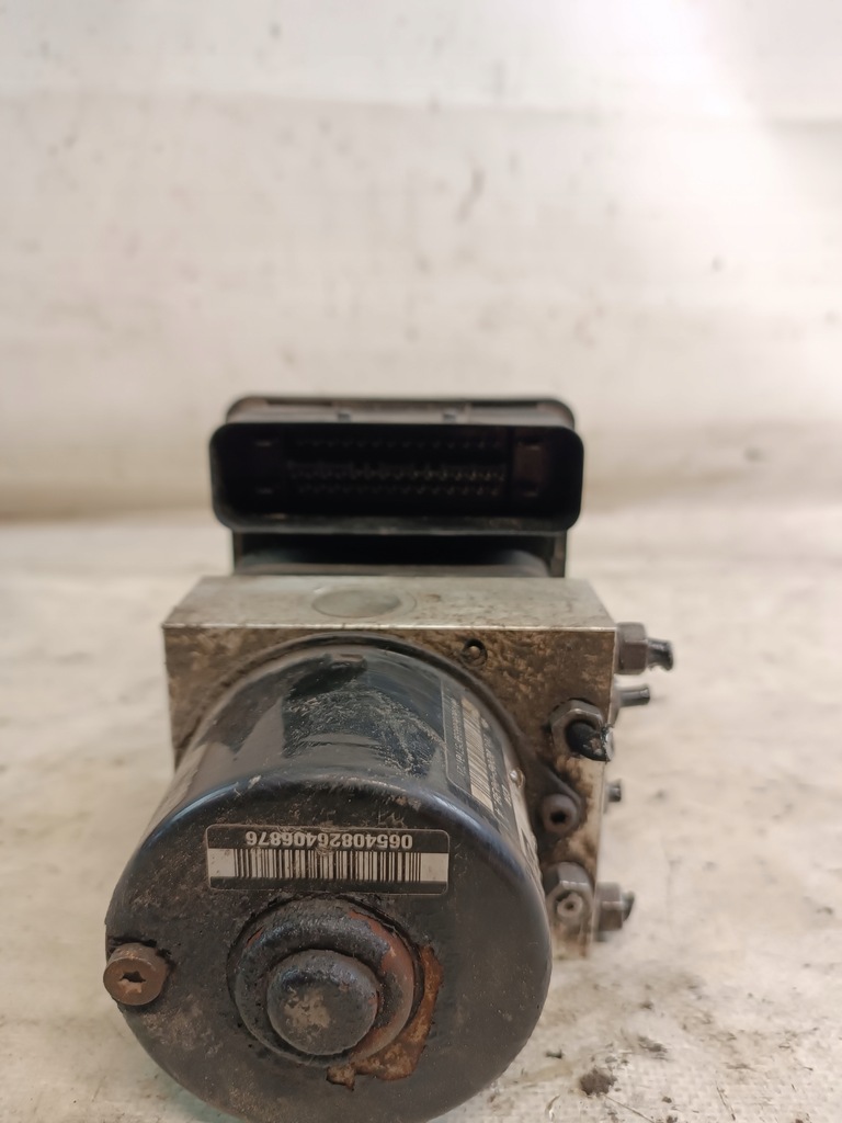 SKODA OCTAVIA UND ABS-PUMPE 1J0614417D 1C0907379K Product image