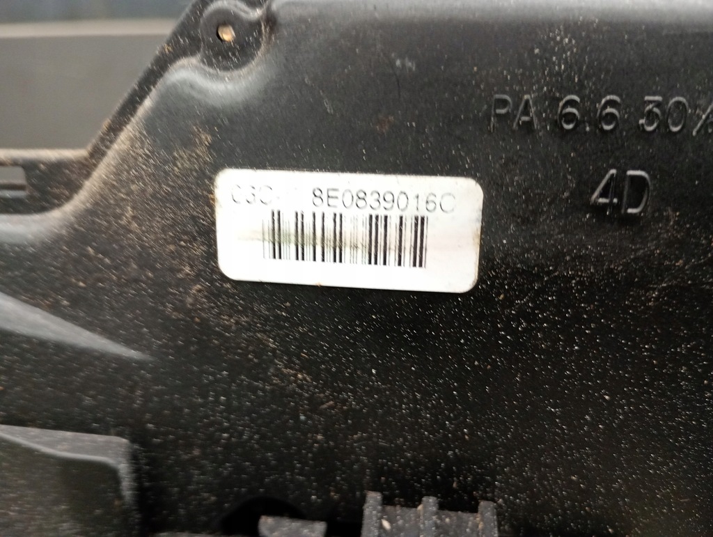 8E0839016C Türschloss rechts Tiel Audi A4 B6 00-04R Product image