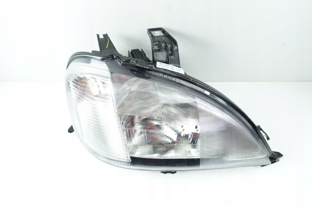 VORDERLEUCHTE RECHTS MERCEDES ML W163 1998-2001 HELLA 1EA963130-461 Product image