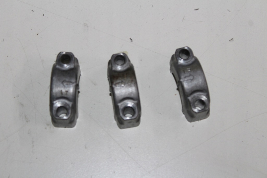 2 Yamaha XS 400 Brücke überbrückt Wellenmontagegröße Product image