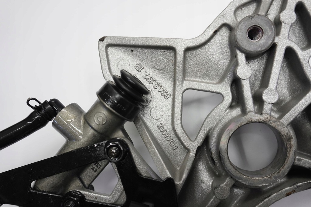 Ducati Supersport S 937 17- RECHTER STREANT + PUMPE Product image