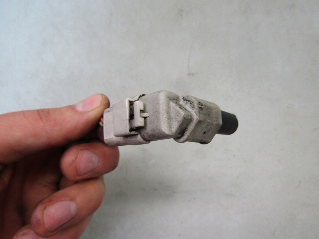 406 2.0 HDI 99R NOCKENWELLEN-POSITIONSSENSOR 9628559980 96 285 599 80 Product image