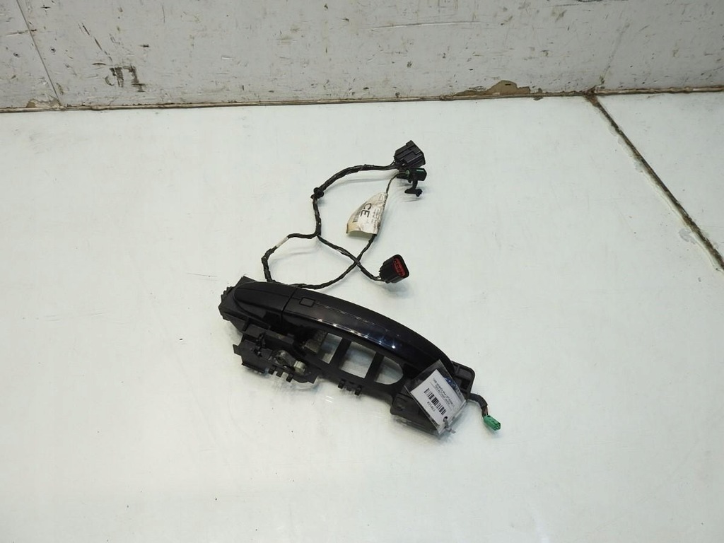 TÜRGRIFF VORNE RECHTS G6 FORD MONDEO MK4 IV LIFT 6G9T-14A631-CE Product image