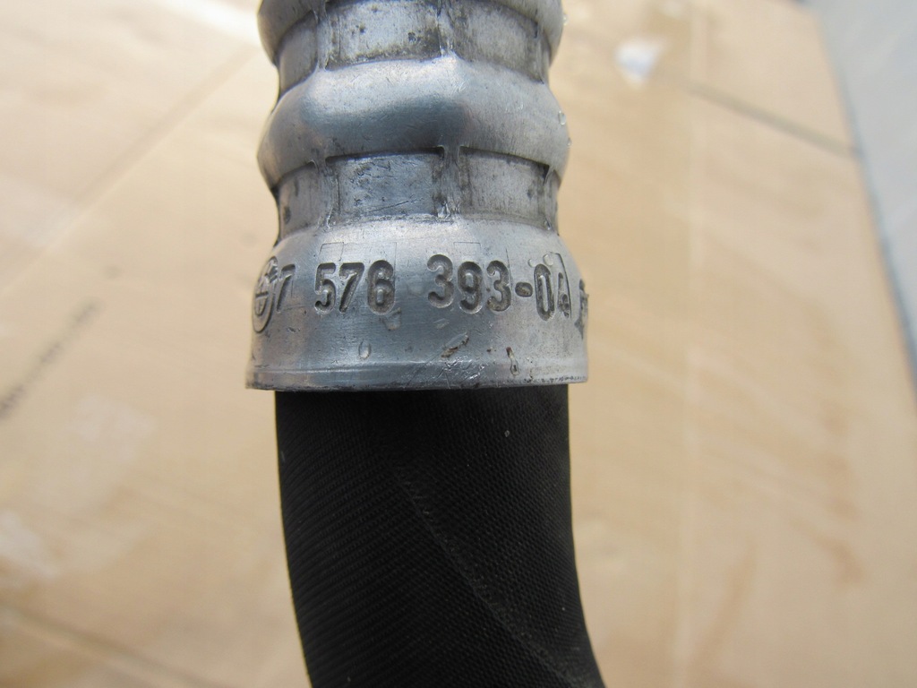 BMW X5 E70 X6 E71 SCHLAUCHROHR ÖLKÜHLERROHR 7576393 Product image