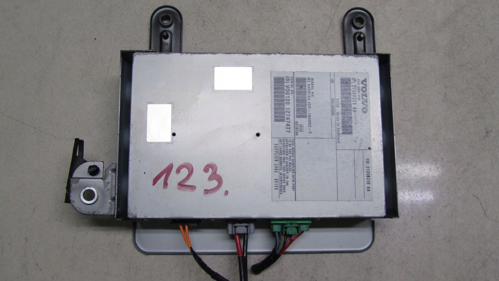 VOLVO V60 RADIOVERSTÄRKER 31360321 10-13 123 Product image