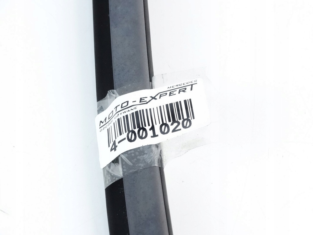 Mercedes S-Klasse W220 HECKSCHEIBEN-ZIERLEISTE, LINKS Product image