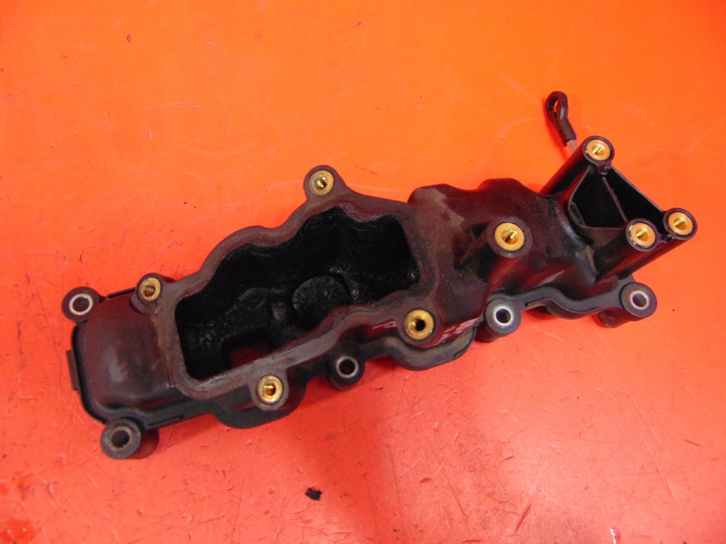 AUDI A4 B7 8E 8E2 04- 3.0 TDI A6 C6 Ansaugkrümmer rechts 059129712P Product image