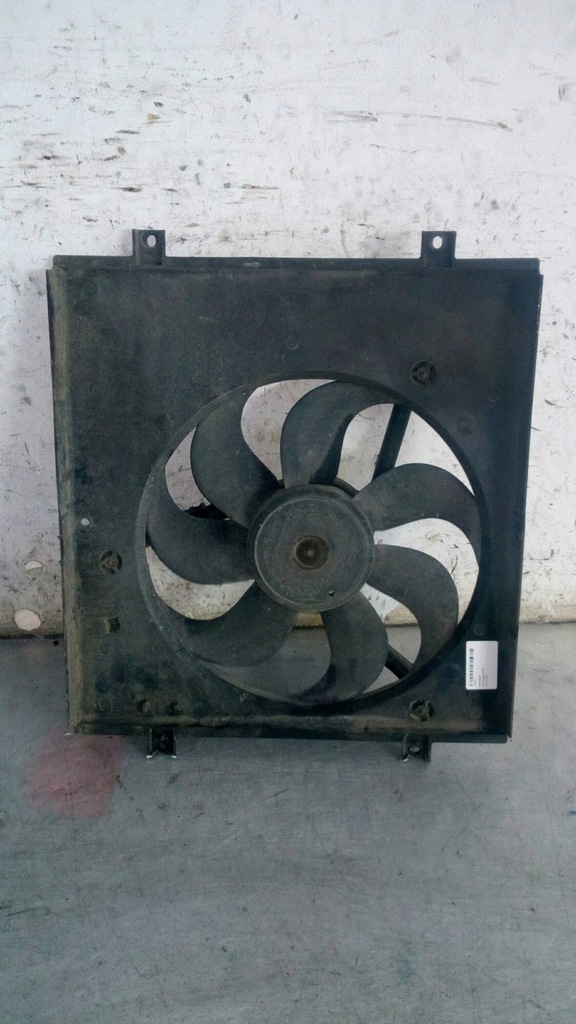 Volkswagen Golf IV Lüfter 1J0121207 Product image