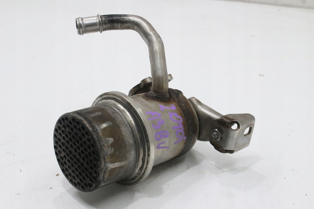 AUDI A3 8V 2.0 TDI AUSPUFFKÜHLER 04L131512 Product image