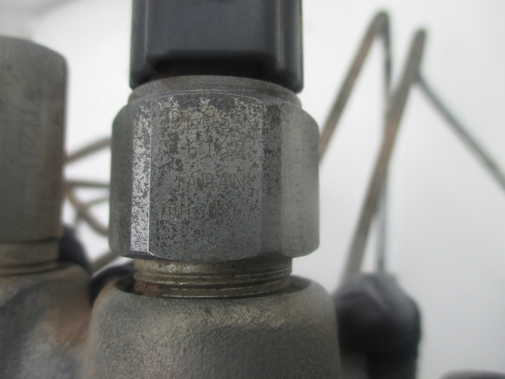 EINSPRITZSCHIENE KRAFTSTOFFDRUCKSENSOR ISUZU D-MAX I 2,5 D TD DITD 4JK1 Product image