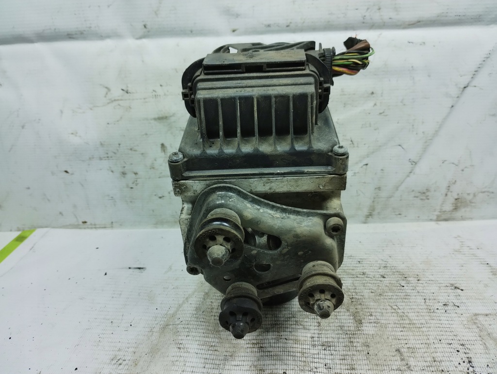 VW PASSAT B6 ABS-PUMPE 3C0614095M Product image