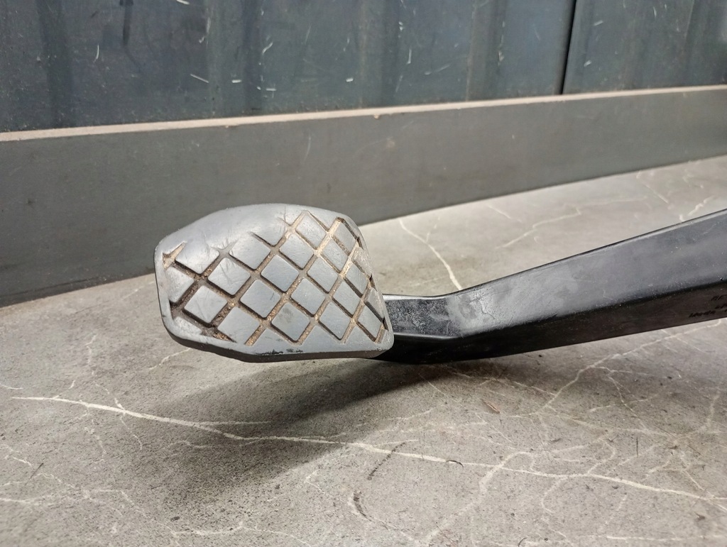 8E1721316a Pedalkupplung Audi A4 B6 Product image
