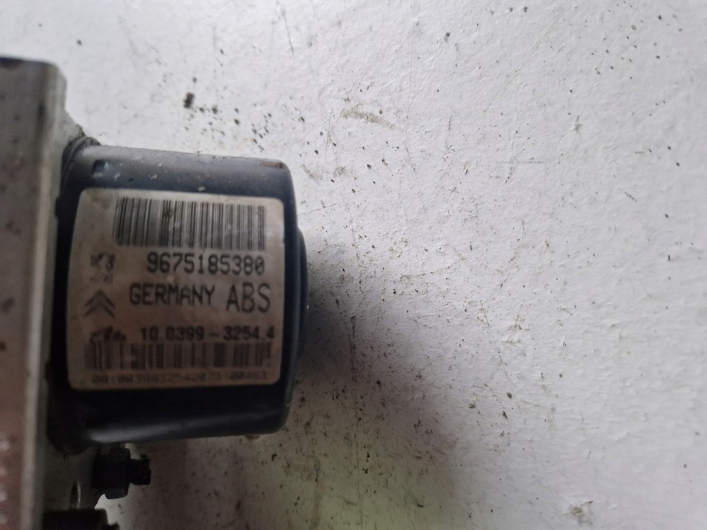 ABS-PUMPE PEUGEOT 206+ 9675185380 10.0399-3254.4 Product image