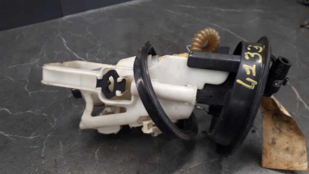 1183845 BMW E46 2.0d 1999 100 kW Kraftstoffpumpe Product image