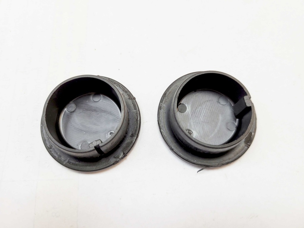 STECKER, ABDECKUNG, STOSSDÄMPFERKAPPEN, VORNE GM OPEL ASTRA F OMEGA B 90345153 Product image
