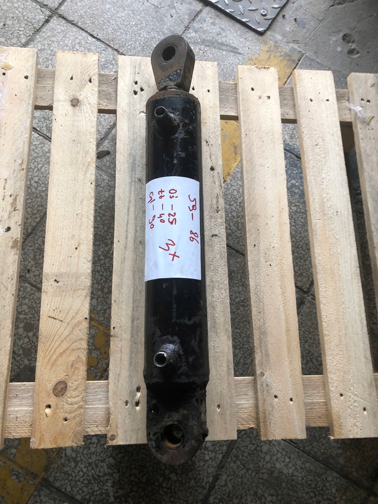 HYDRAULIKZYLINDER 59-86 Product image