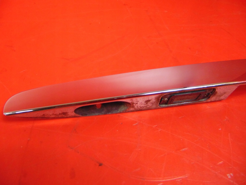 MERCEDES R-KLASA 251 W251 BLENDA Kofferraumdeckelleiste A2517400693 Product image