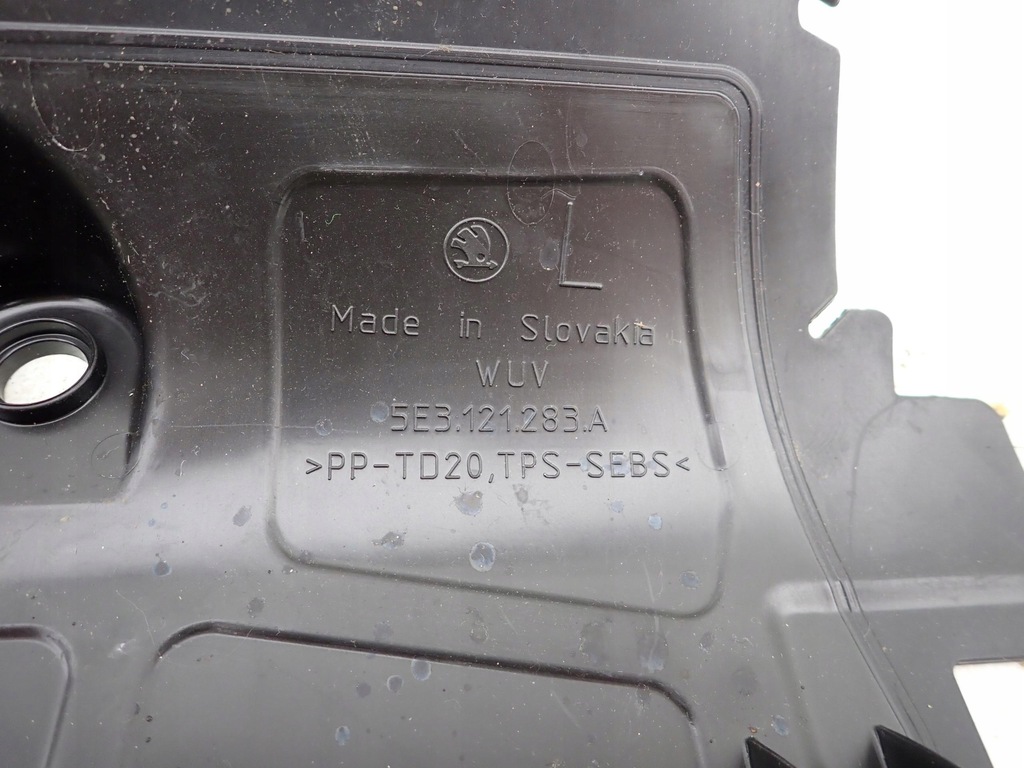 SKODA OCTAVIA IV 19- LENKRAD-LUFTEINLASS Product image