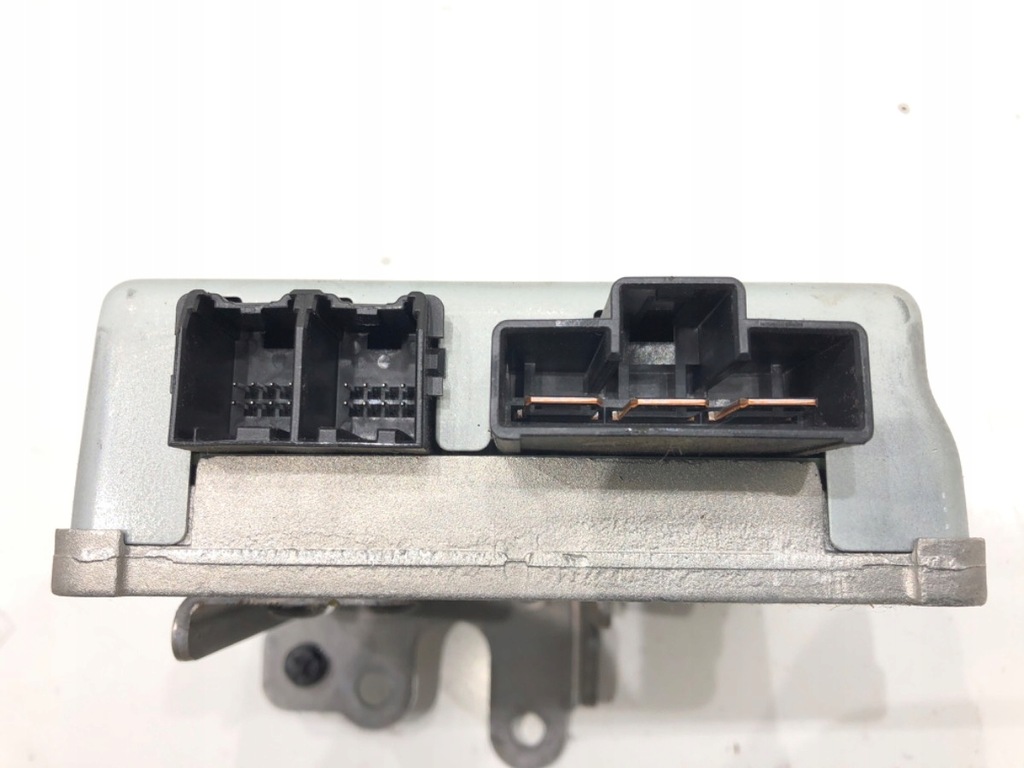 HYUNDAI i30 UNTERSTÜTZUNGSMODUL A656399600 STEUERUNG Product image