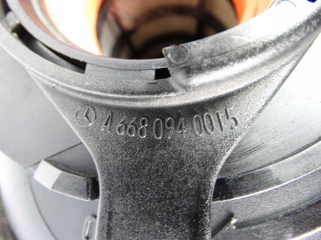 Mercedes W168 W414 1.7 CDI Ansaugkrümmer Product image