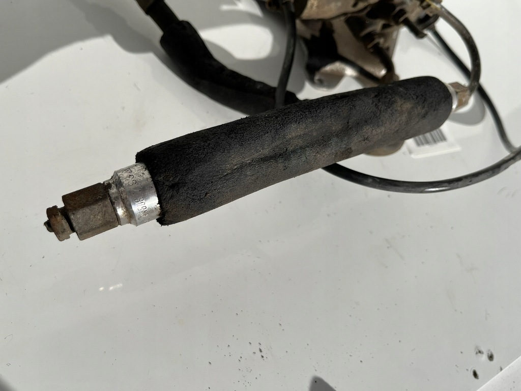 Birnenventil ASD MERCEDES W124 1243503457 1243504957 1243501280 Product image