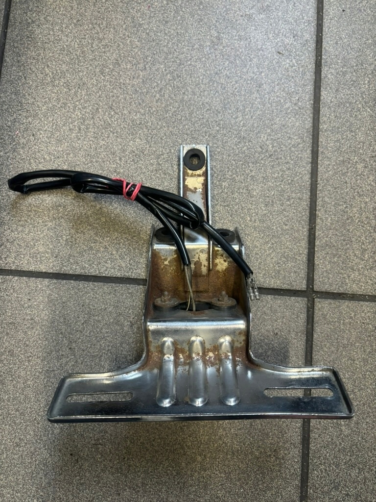 Suzuki Intruder VS 750 Hintergrundbeleuchtungsplatinenhalterung Product image