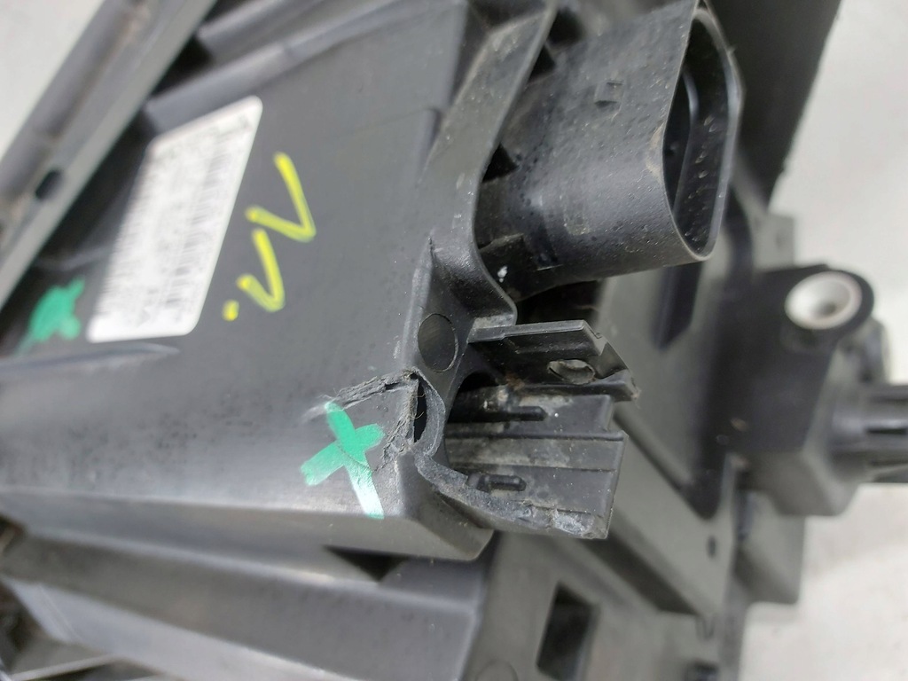 Mercedes-Benz C Klasse 205 W205 LED Right Frontlampe Vorderscheinwerfer Product image
