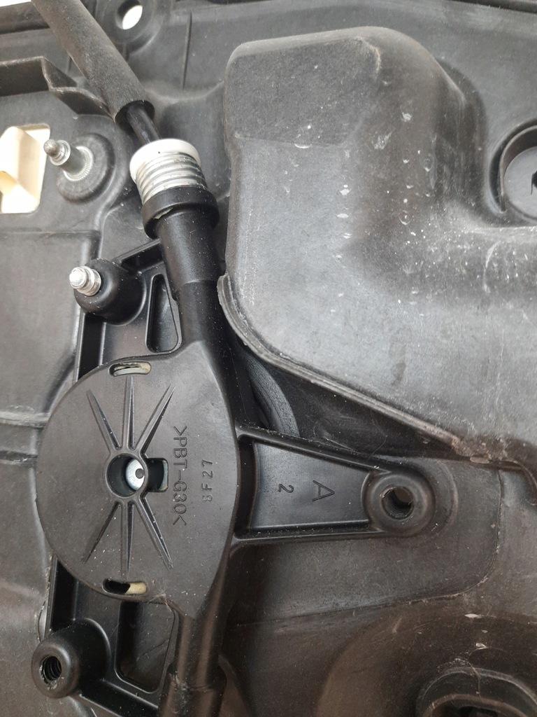 Mazda CX3 15- Schallschutztür rechts vorne USA Product image