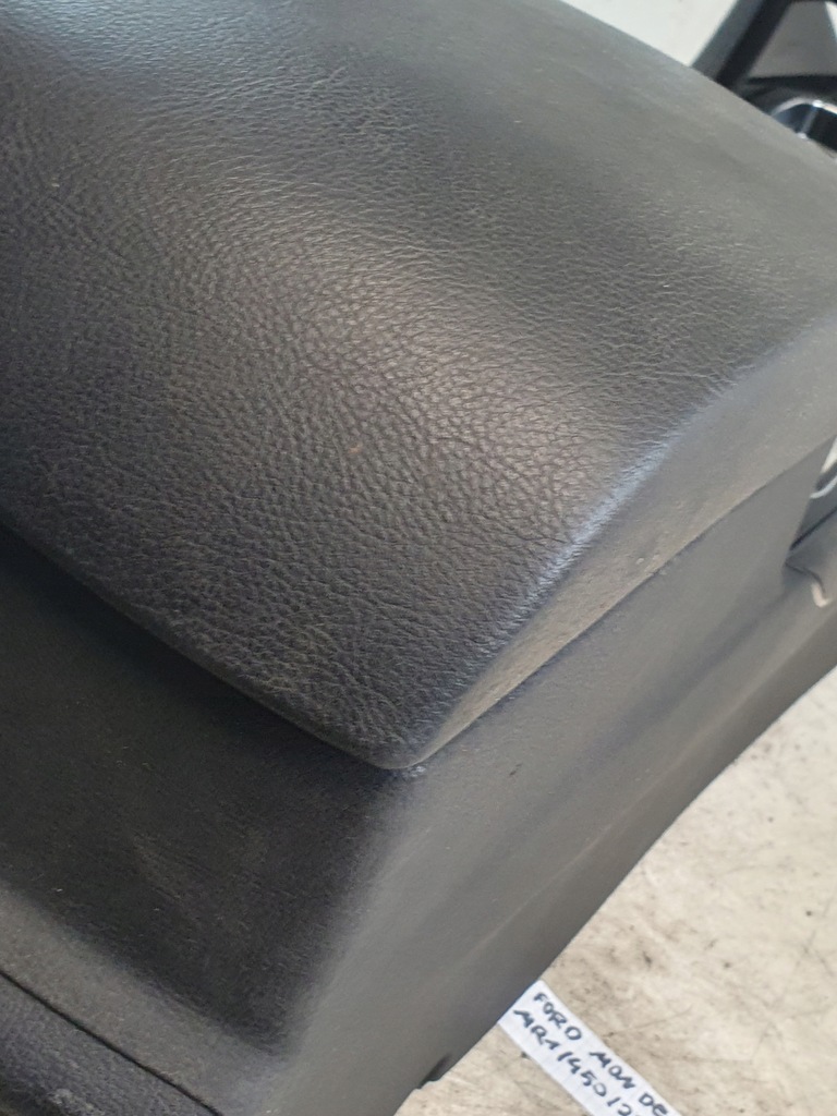 MITTELTUNNELKONSOLE OE 7S71-A045A20-AX FORD MONDEO MK4 07 EU Product image