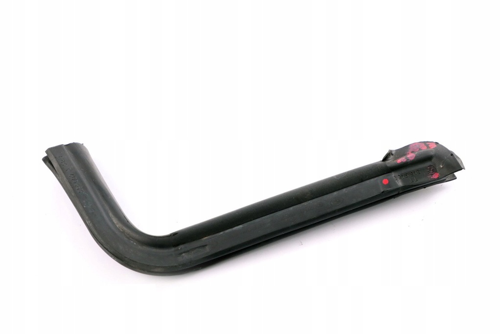 BMW X3 E83 Motorhaube Haubendichtung links Product image