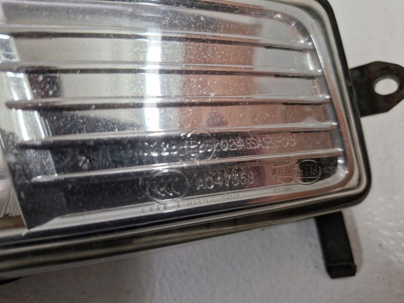 AUDI A6 C6 LIFT HALOGEN RECHTS NEBELSCHEINWERFER RECHTS Product image