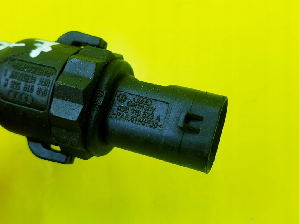 T-STÜCK KRAFTSTOFFSENSOR A4 A6 C7 Q5 A5 CKV 3.0 TDI Product image