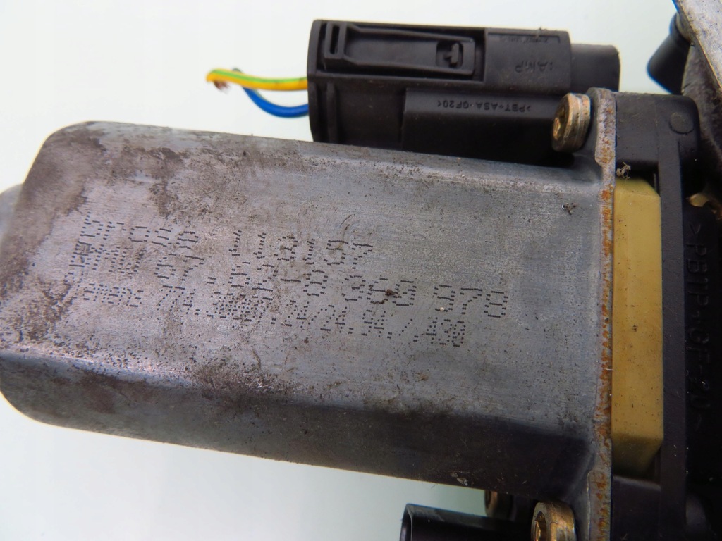 FENSTERHEBER VORNE RECHTS BMW E36 8360978 Product image