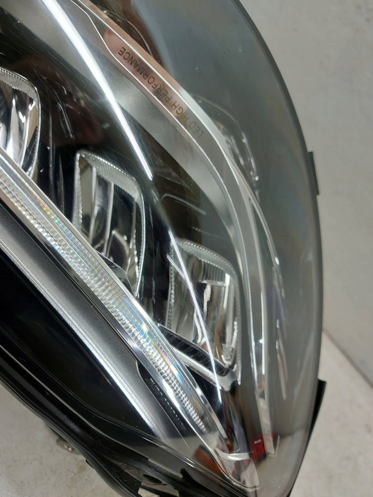 Mercedes-Benz C Klasse 205 W205 Heben Product image