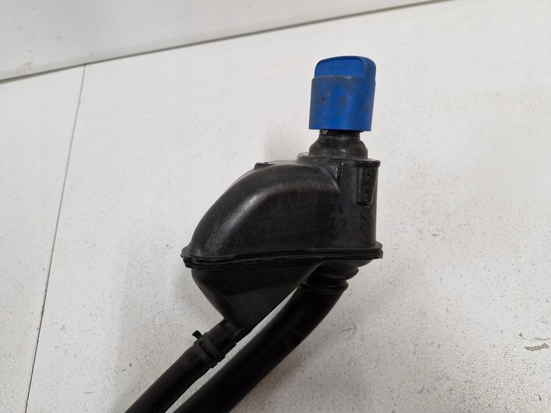 AUDI A6 C8 SCHLAUCHFÜLLROHR ADBLUE 4K0131963B Product image