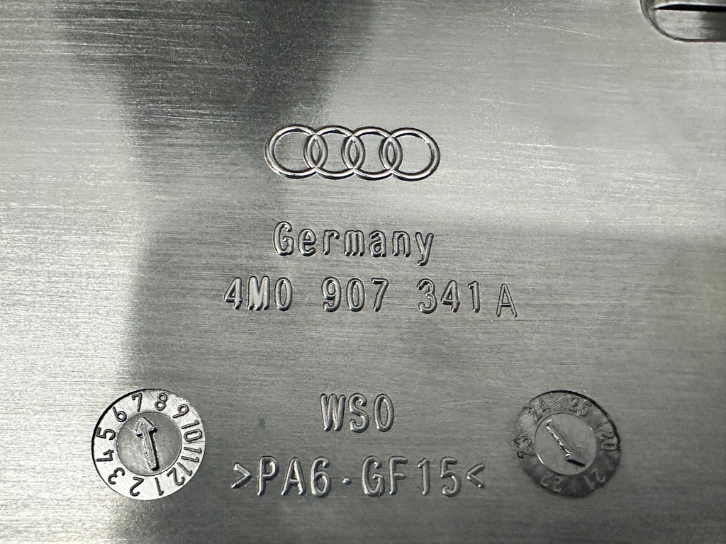AUDI Q7 SQ7 Q8 SQ8 II 4M LIFT MOUNT MODULE HOLDER 4M0907341A Product image